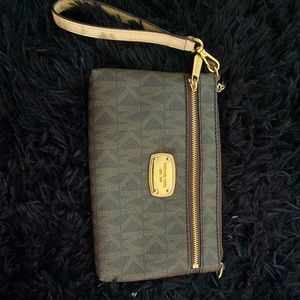 Michael kors small purse